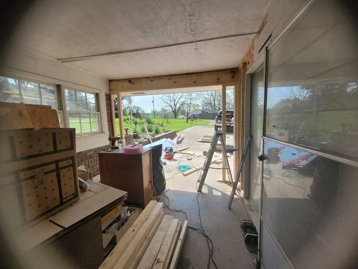 Air movers and dehumidifier for Drying & Dehumidification in Anderson